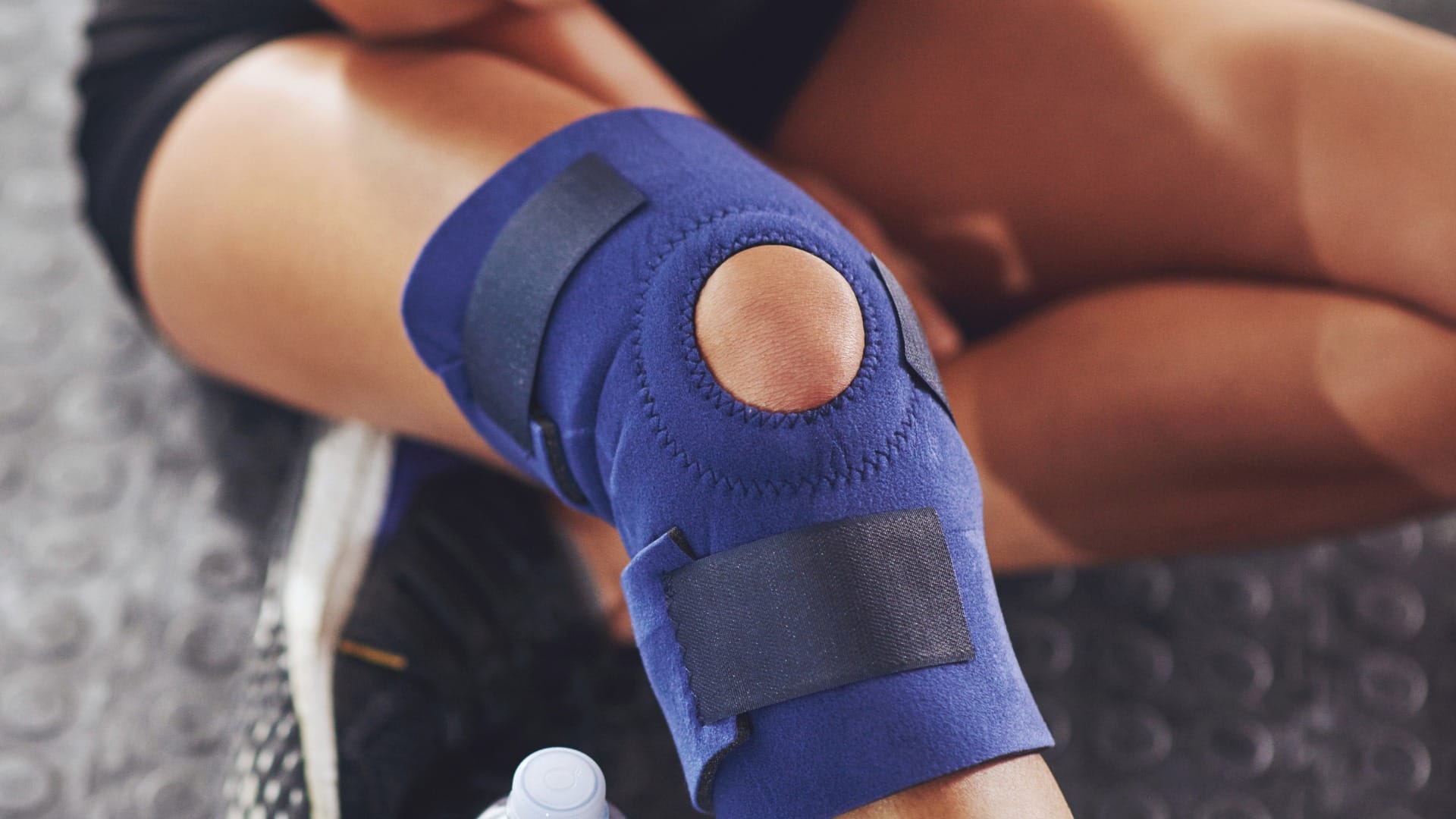 Knee Bracing